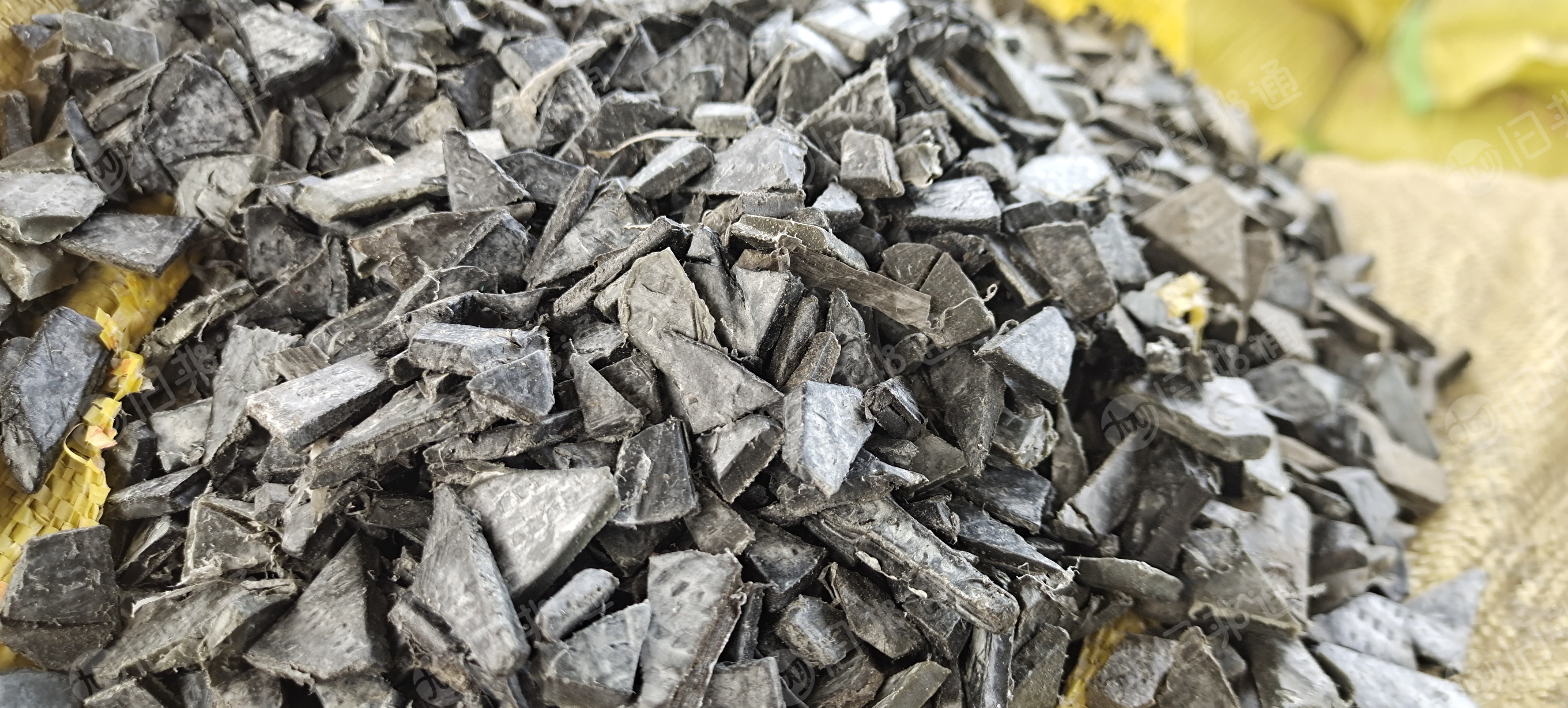 出售PE铝塑板芯料,沉底料,漂料