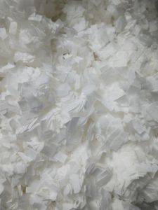 出售白色纯棉废布，纯棉碎布，纯棉下脚料，现货5吨