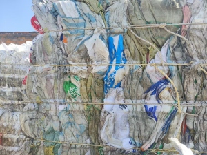 长期出售水洗编织袋和混合袋，现货25吨