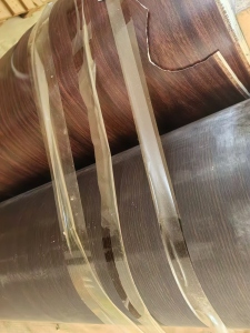 出售一批进口卷筒装饰木纹纸