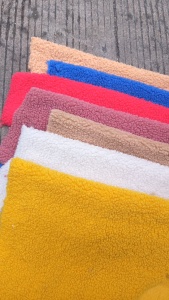 长期出售颗粒羊绒，现货6米8一车，浙江和广东都有货