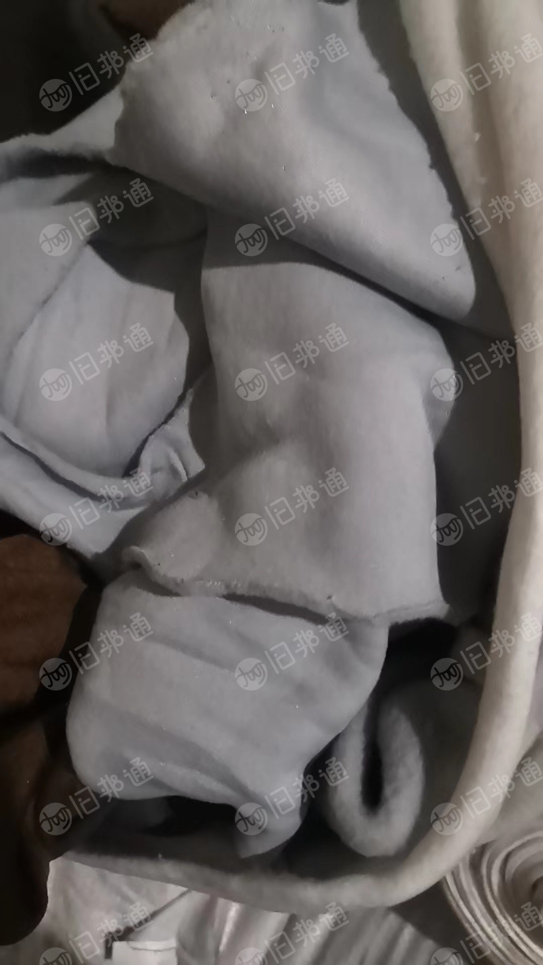 长期出售涤纶废布,遮光布,窗帘布等,货在浙江嘉兴