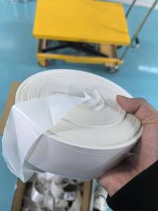 出售白色离型纸，大部分小卷，也有散料