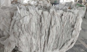 出售纯PE高压干造缠绕膜，月供10吨左右