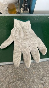 出售成品手套，劳保手套，厂在广西玉林