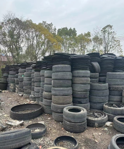 长期出售废旧轮胎，小钢丝胎，现货40吨左右