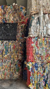 出售花乙压块，现货30吨，长期供货