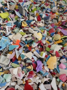 出售日杂丙料破碎料，全漂清洗甩干过静电，月供800-1000吨