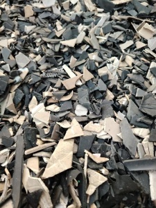 长期出售PP汽车内饰破碎料，现货一挂 