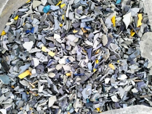 出售麻将机ABS破碎料，过盐水的