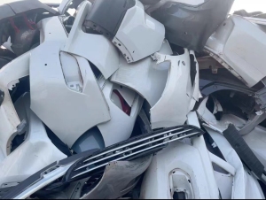 长期出售4s店保险杠毛料