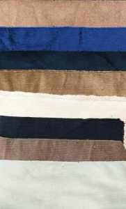 出售纯棉灯芯绒库存布，杂色一等品，现货有60多吨，货在江苏