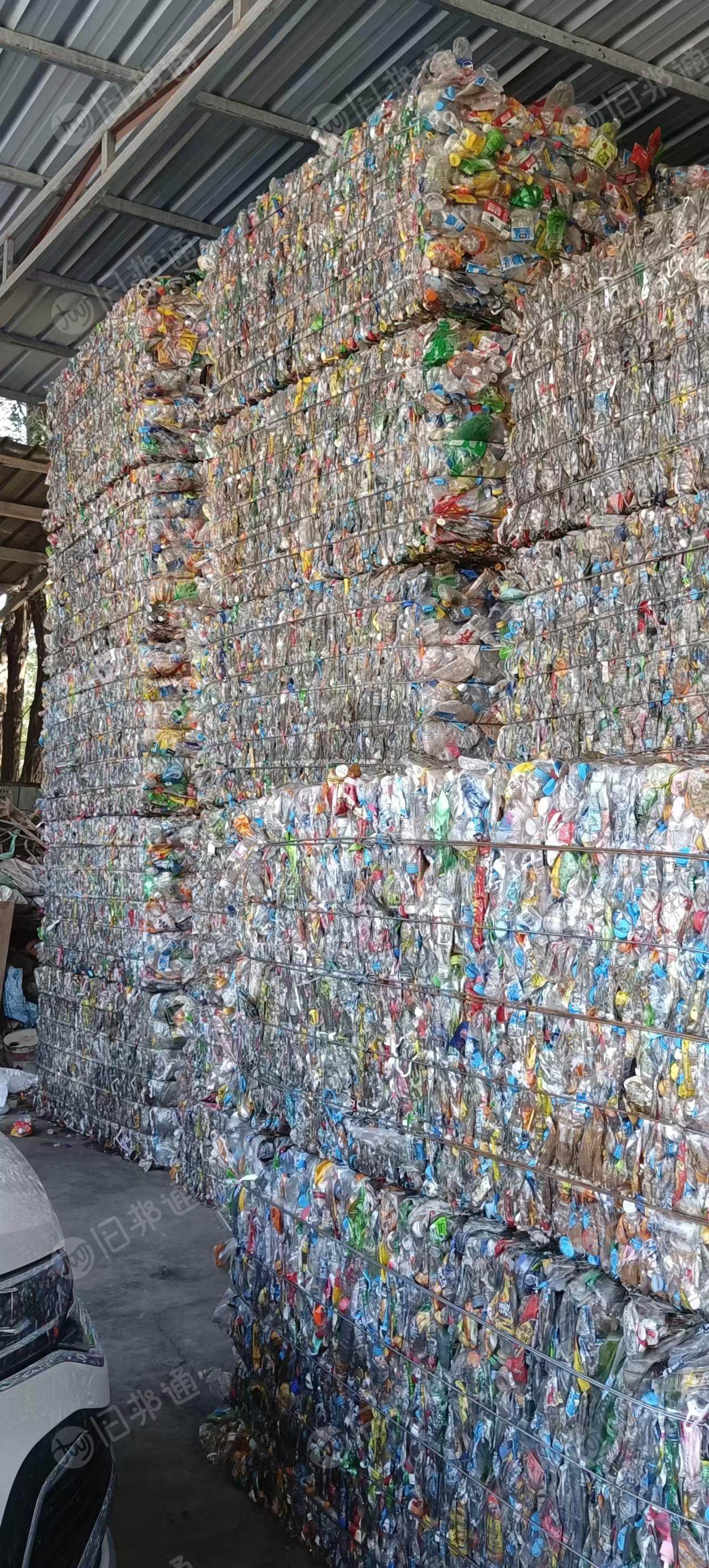 长期出售pet饮料瓶瓶砖,没有脱标,颜色混搭的,月供量50万到60万吨