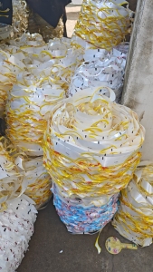 出售PET复合边角料，干净的，现货20吨