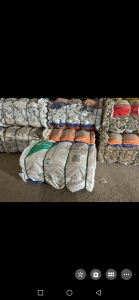 出售透析桶压块，现货15吨左右，每月5吨多