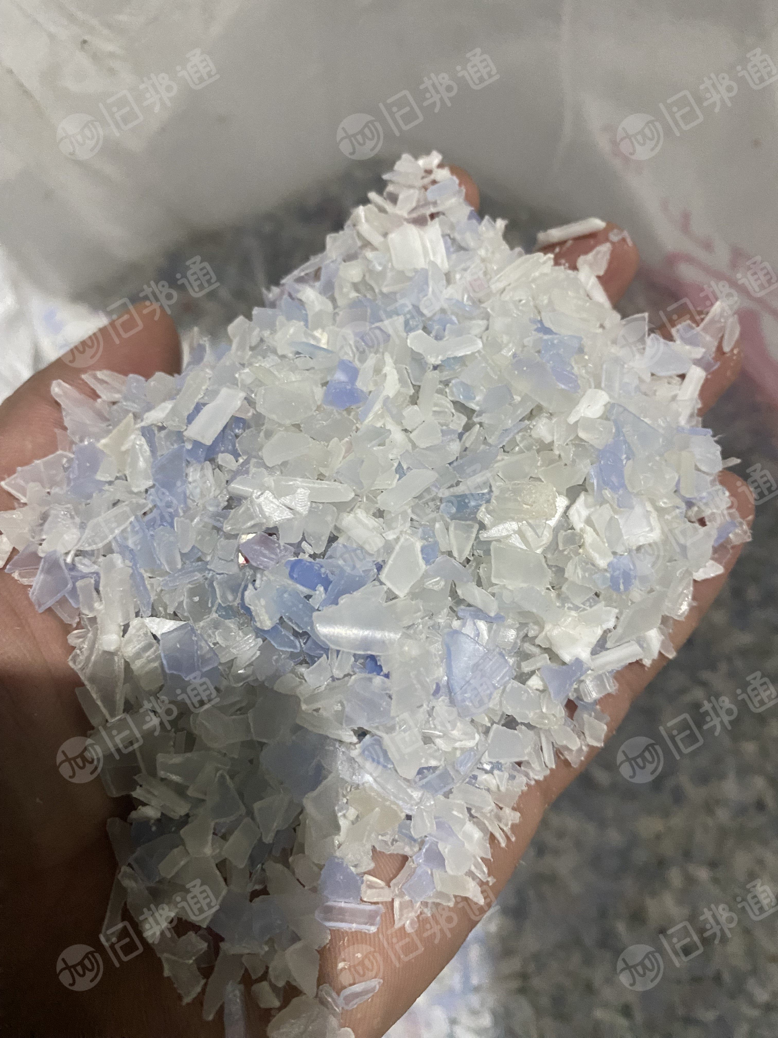 常年出售水果框破碎料