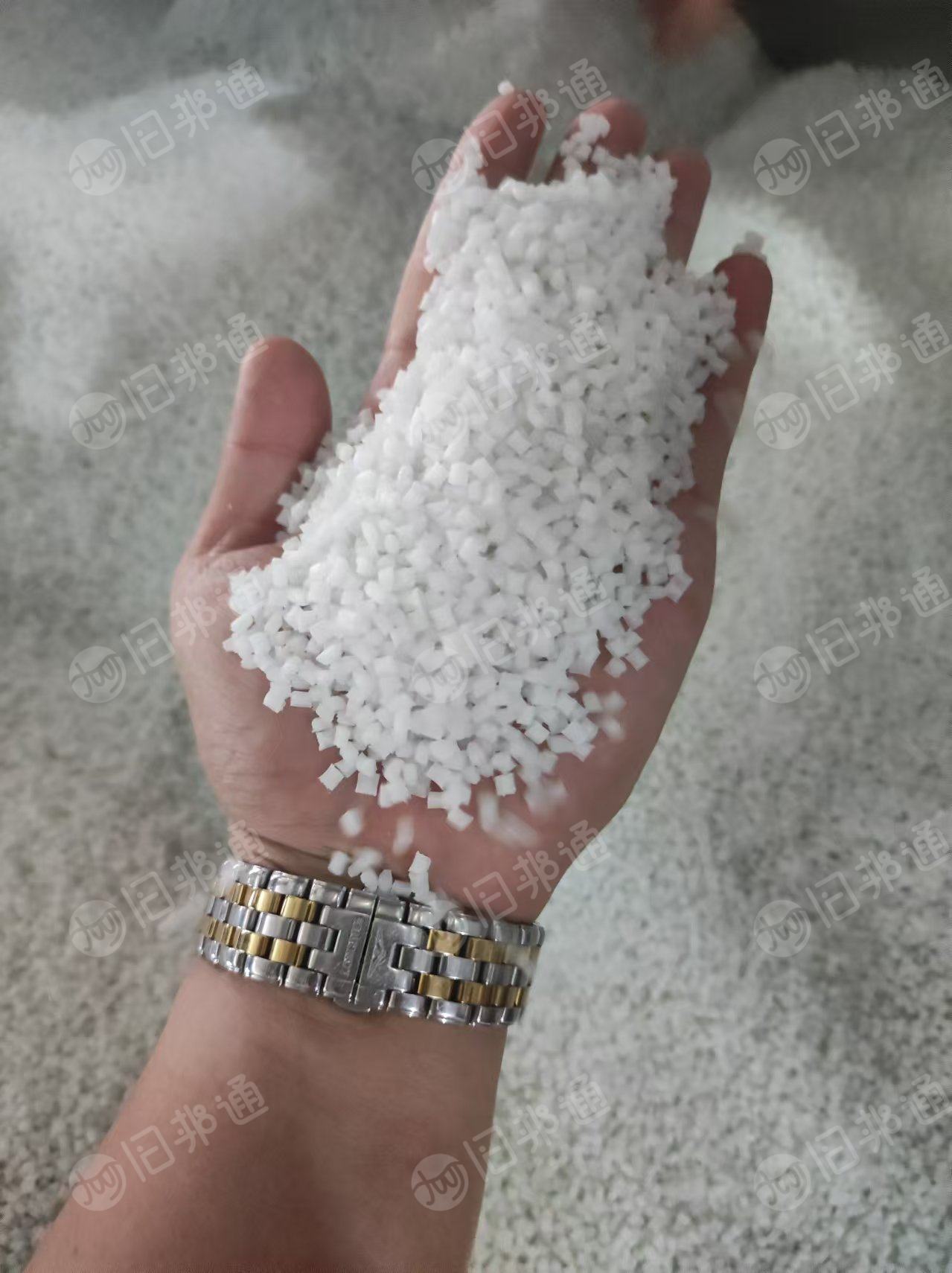 长期出售白色PP增强颗粒,含纤30%,月供200吨