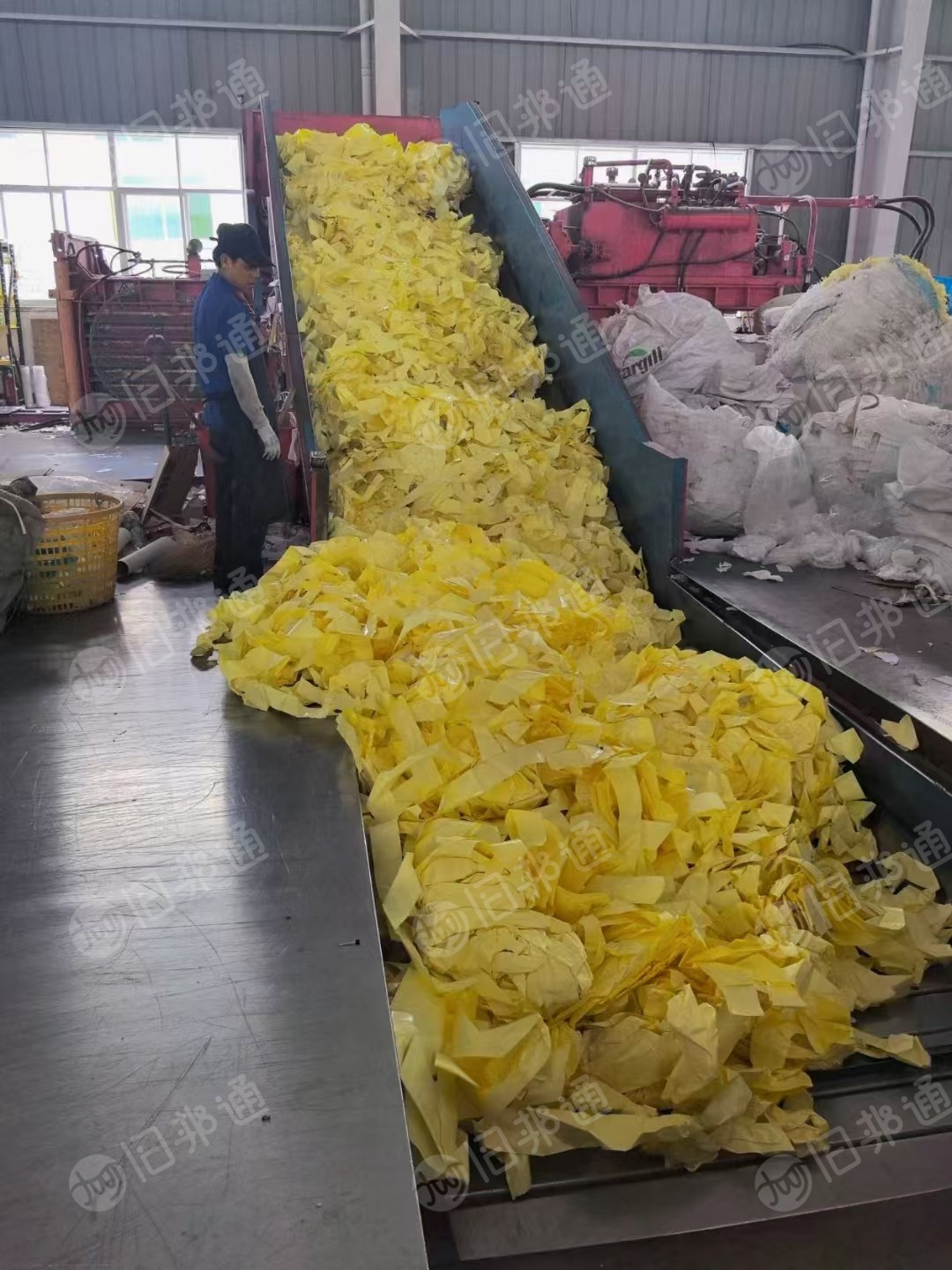 出售黄色淋膜纸压包料 干净无杂