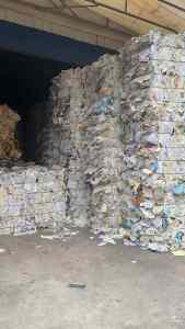 长期出售书页纸压包料