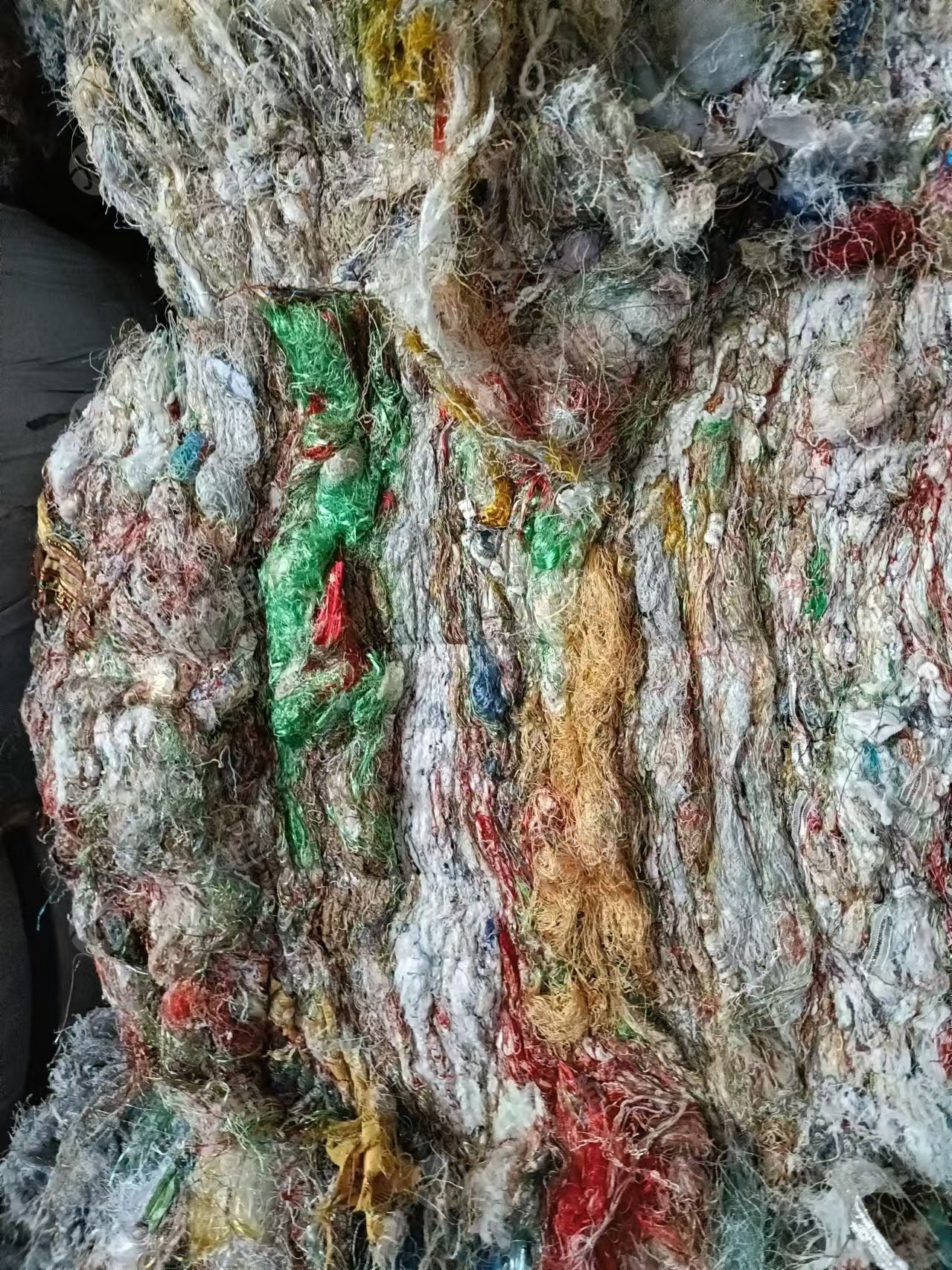 长期出售无纺布原料,烫边,货在浙江绍兴
