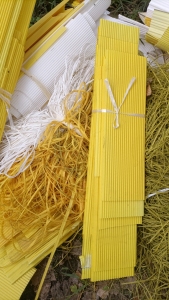 出售涤纶下脚料，涤纶废布，杂色