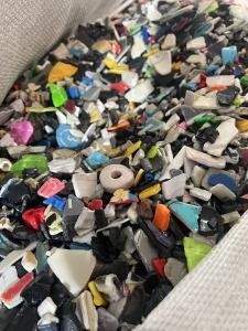 长期出售日杂abs破碎料，现货一挂车