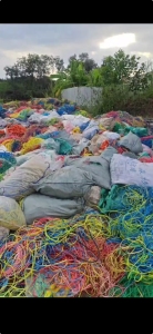 大量出售彩色线皮胶，橡胶材质的，现货60吨左右