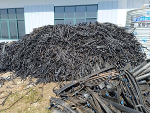 长期出售废旧贴片滴灌带，没有压包的，在江西抚州南丰县  