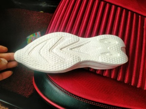 出售库存鞋底，3D的白色EVA材质鞋底，男鞋底，货在福建晋江