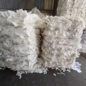 出售白色的硅油纸，硅油纸废料，现货18吨左右