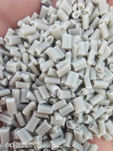 长期出售大白，二白吨包颗粒，过80目，月供二三百吨