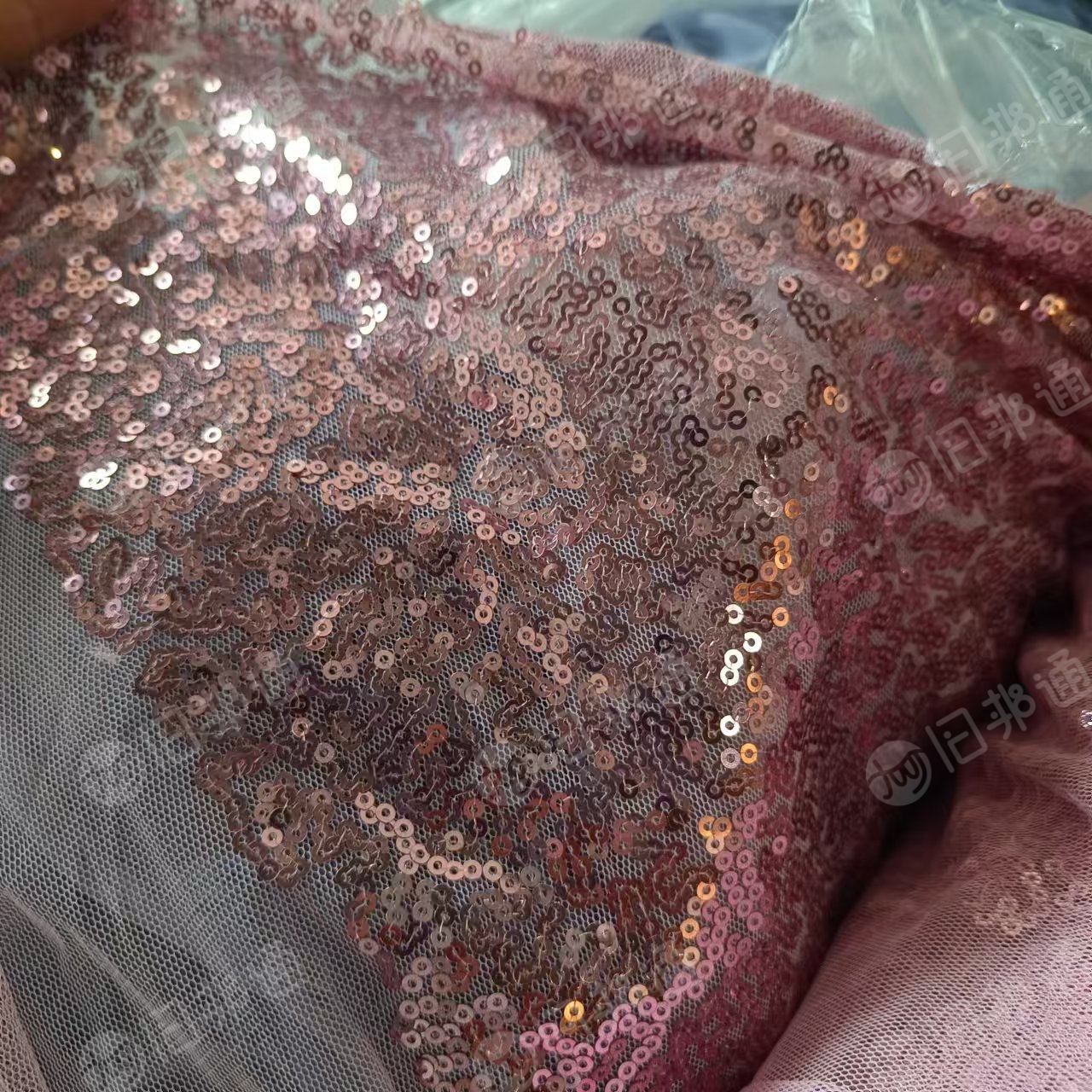 长期出售绣花布,带亮片的绣花布,货在浙江绍兴