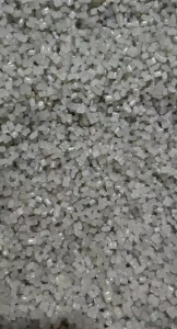 出售干造缠绕膜颗粒，过100目，月供100吨