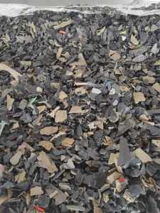 出售PP内饰破碎料，现货一挂车