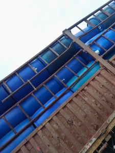 出售二次利用大蓝桶