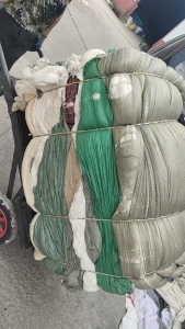 出售旧蚕丝被，现货有几百公斤，货在上海