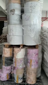 出售PVC墙纸，现货60吨左右 