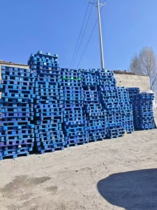 出售托盘，1米乘1.2米的