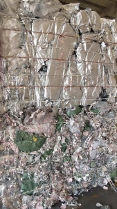 厂家常年大量收购铝塑膜，铝含量40以上