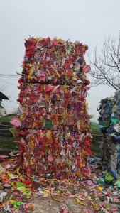 出售分色丙压块，现货够车