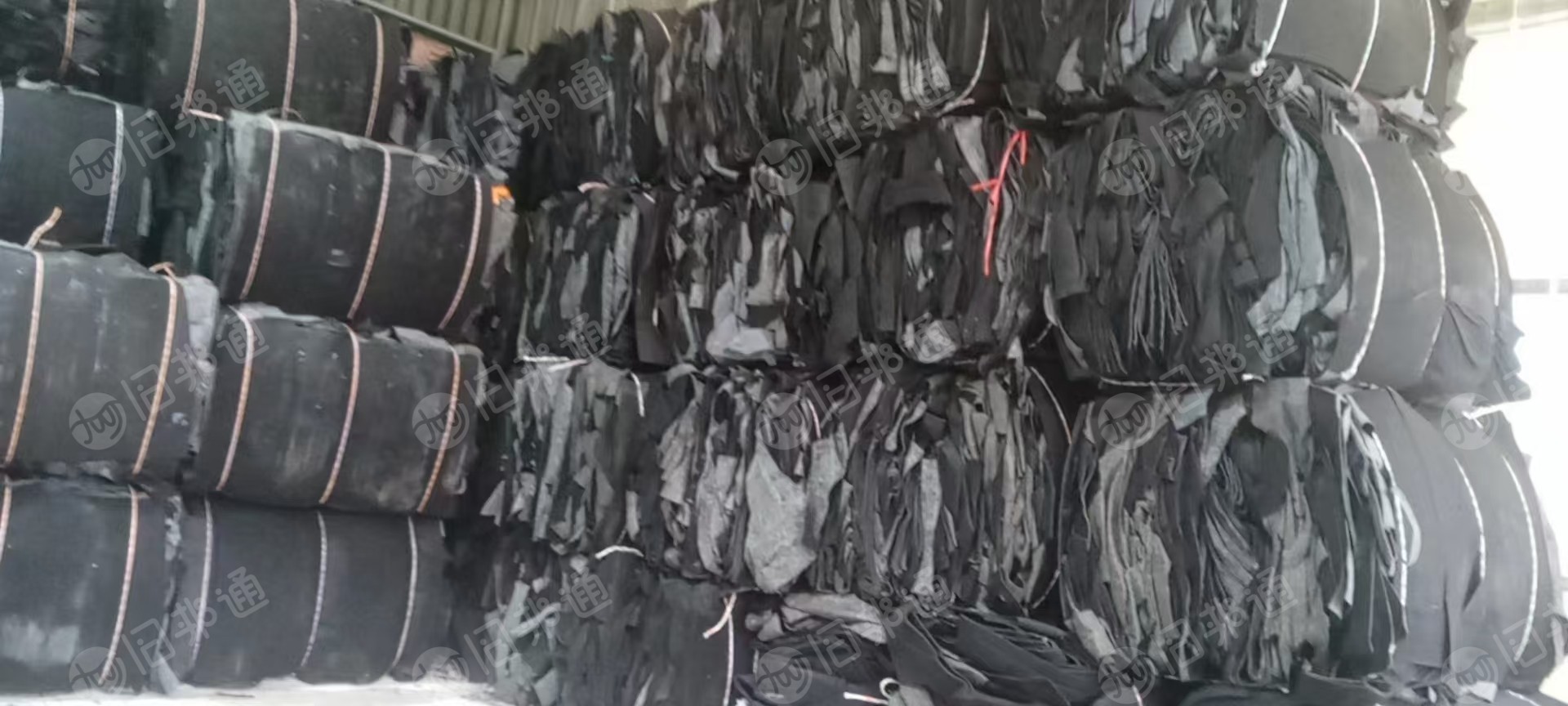 出售汽车内饰地毯边角料,纯涤纶汽车内饰,现货17.5米一车,重庆