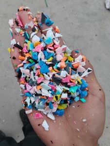 出售PP花色共丙破碎料，可直接上机