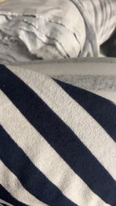 出售单面印花绒布，库存绒布，门幅165左右，克重280克到300克