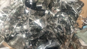 出售偏光片废料，三层，现货100吨