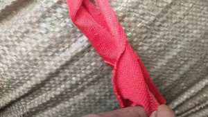 出售服装下脚料，涤纶废布，涤纶造粒布，现货有40吨，货在河南周口