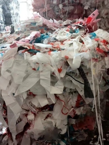 出售电子厂杂膜，可炼油，现货13米2车