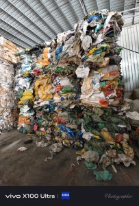 出售水洗编织袋，有白色和杂色，现货够车