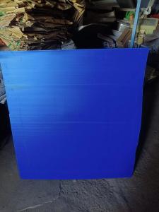 出售PP空心板毛料，蓝色为主