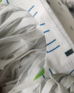 厂家出售无纺布边角料，蒸汽眼罩边角料，丙纶复合涤纶无纺布边角料，每月5吨左右，货在河南南阳