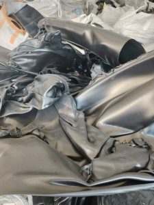 出售PS机头料，块料，现货4吨多，挤出片材下来的，长期有货